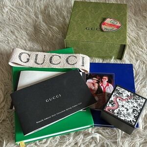 GUCCI LOT